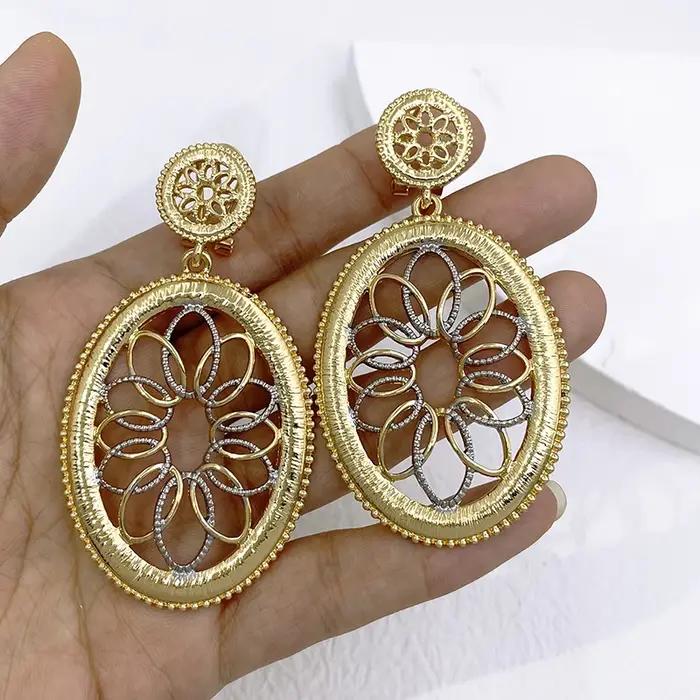 Boucles d'oreilles pendantes plaquées or 18 carats pour femmes