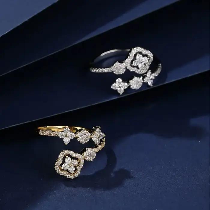 Bague réglable en or 14 carats pour femmes sertie de moissanite et zircon fleur à quatre feuilles bijou cadeau occasion spéciale