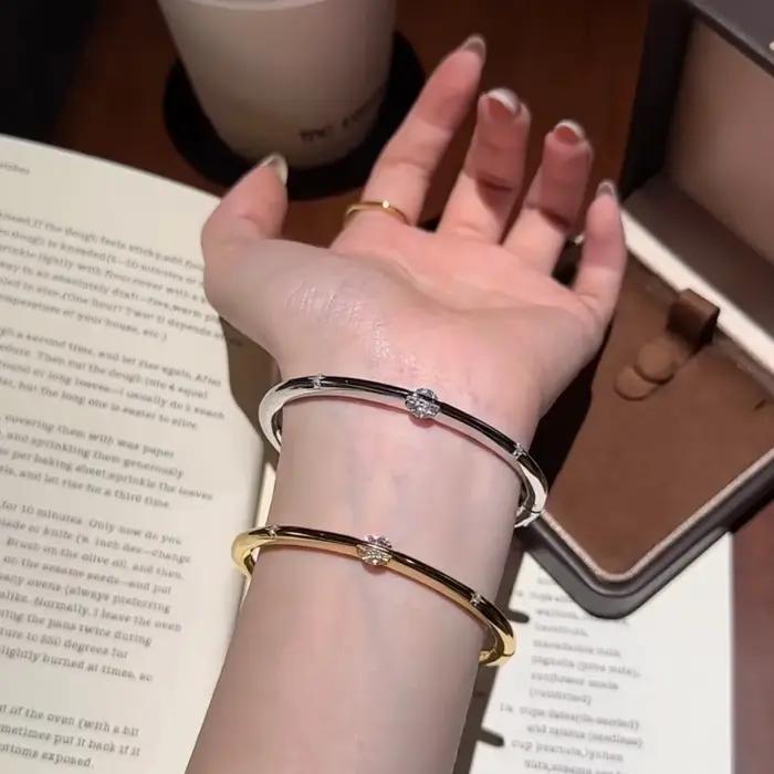 Bracelet jonc de luxe en zircon unique pour femme