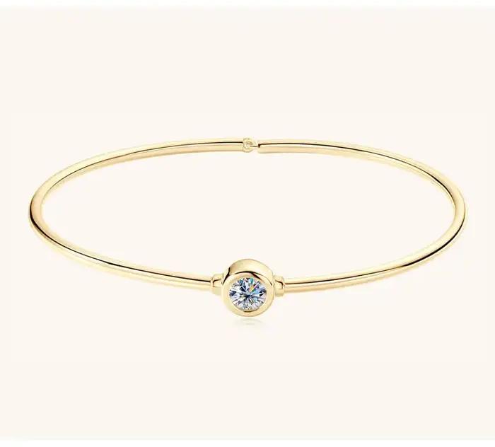Bracelet Moissonite en Argent Sterling 925 Plaqué Or 18K pour Femmes Occasions Spéciales Cadeau Bijou Élégant