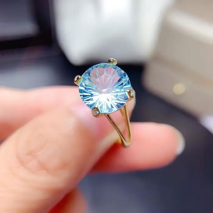 Bague en or 14 carats aigue-marine de laboratoire bleue pour femmes style classique occasions spéciales
