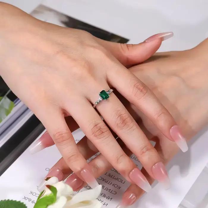 Bague ajustable LinkerLove en argent sterling 925 avec émeraude 1 carat