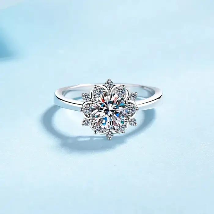Fiançailles platine Pt950 1CT Moissanite diamant tournesol Six griffes alliance femmes cadeau d'anniversaire fille bagues de saint valentin