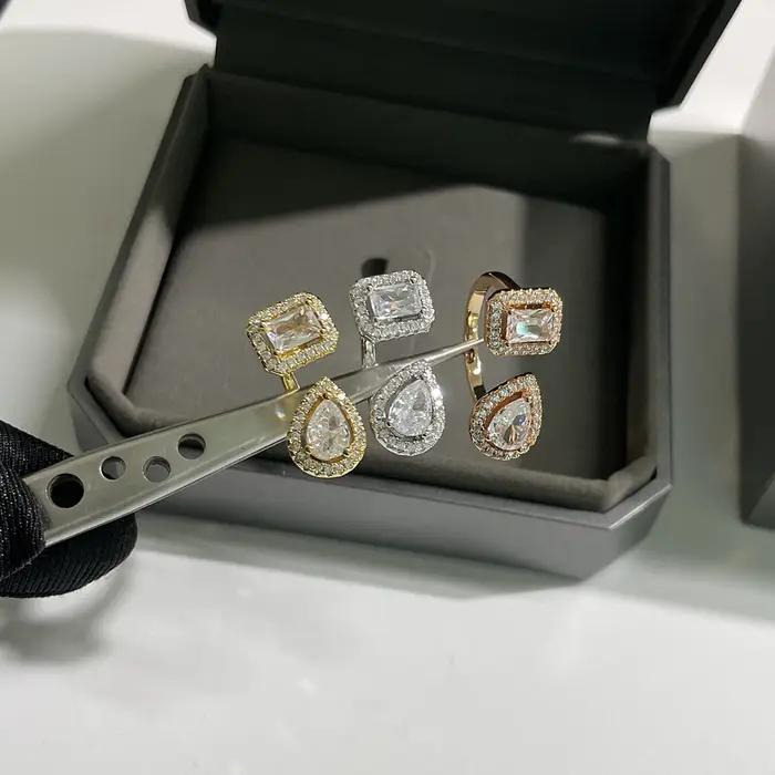 Bague classique en diamant en forme de goutte d'eau