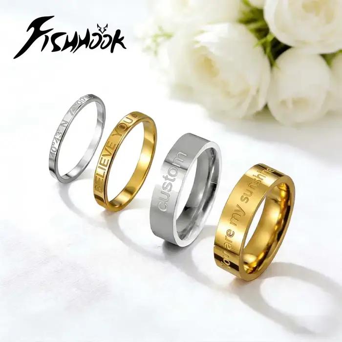 Bague de doigt avec nom gravé pour Couple de mariage