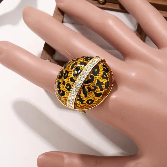 Bague large tendance à imprimé léopard pour femme, bijou de doigt de luxe plaqué or incrusté de strass, motif animalier, cadeau à la mode