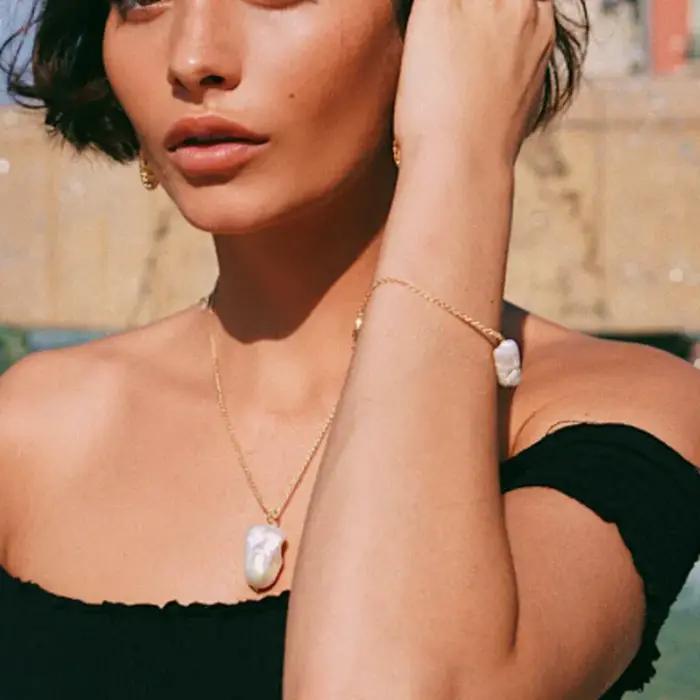 Collier classique de grande taille pour femmes