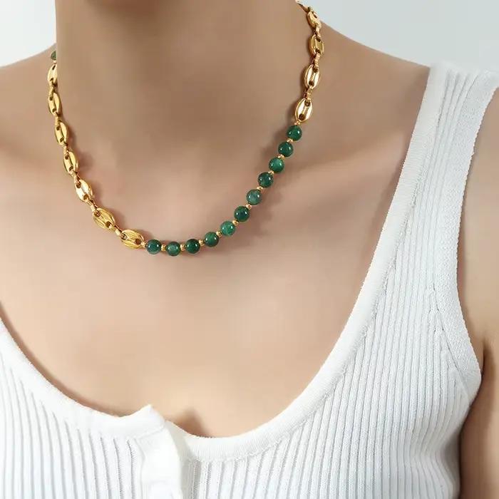 Collier élégant de perles d'agate verte pour femmes