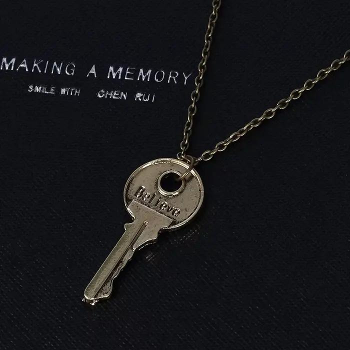 Collier à breloques Vintage pour hommes et femmes