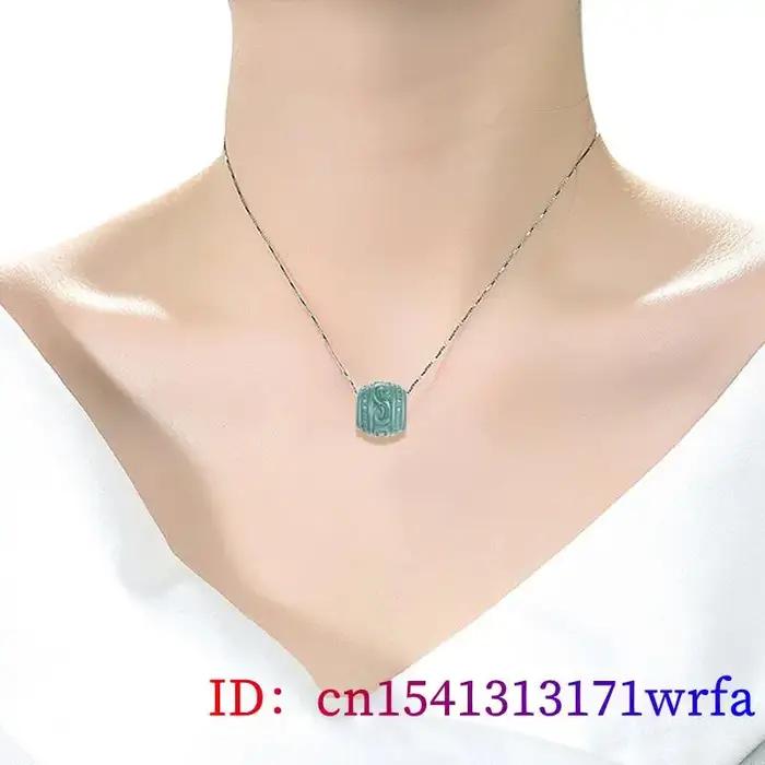 Collier pendentif en perles de jadéite du Myanmar pour hommes