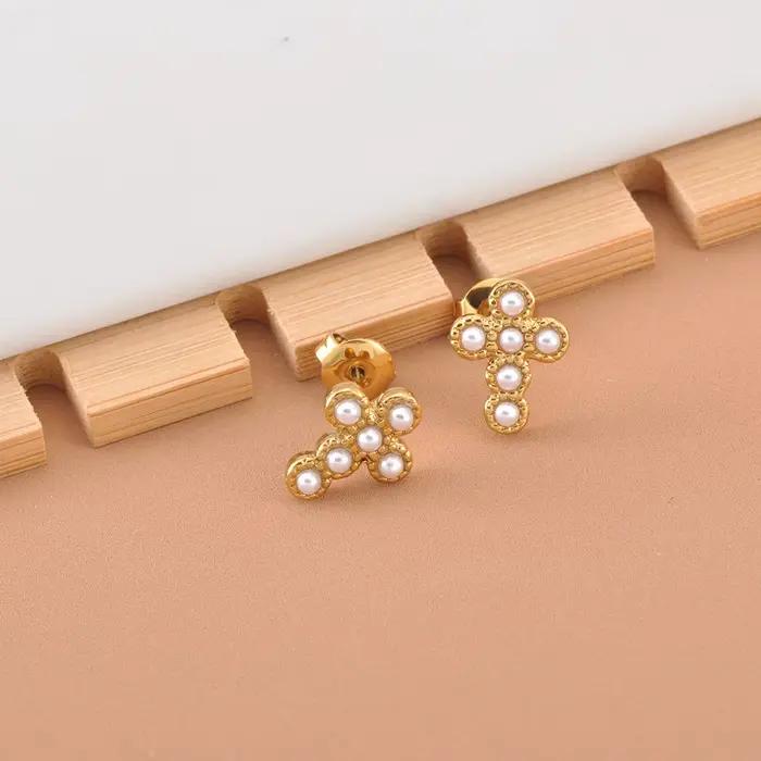 Boucles d'oreilles croix religieuse pour femmes, en acier inoxydable, perles simulées, plaqué or, bijoux de fête tendance pour femme E26082