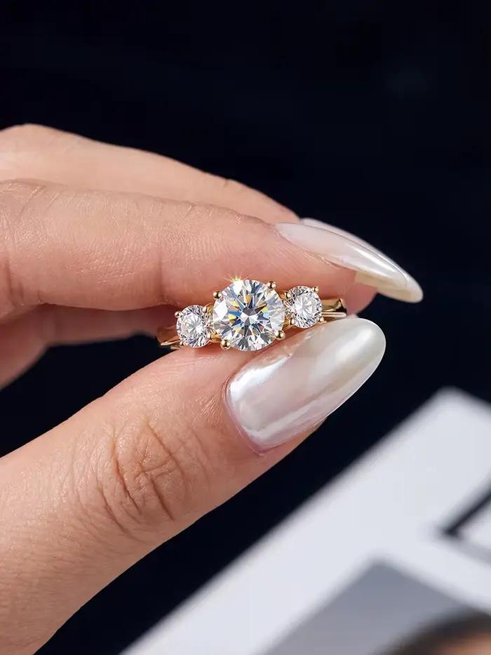 Bague en moissanite véritable 1 carat à trois pierres rondes pour femme, en argent sterling 925, haute qualité, bijoux fins de luxe pour anniversaire