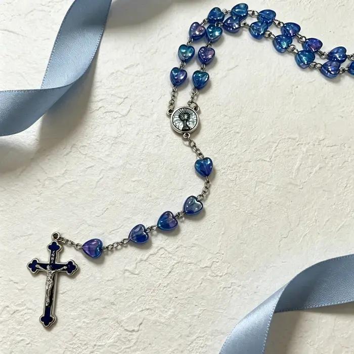 Collier de prière à la mode pour femmes perles cœur irisées pendentif émail croix bijou religieux chrétien occasions spéciales