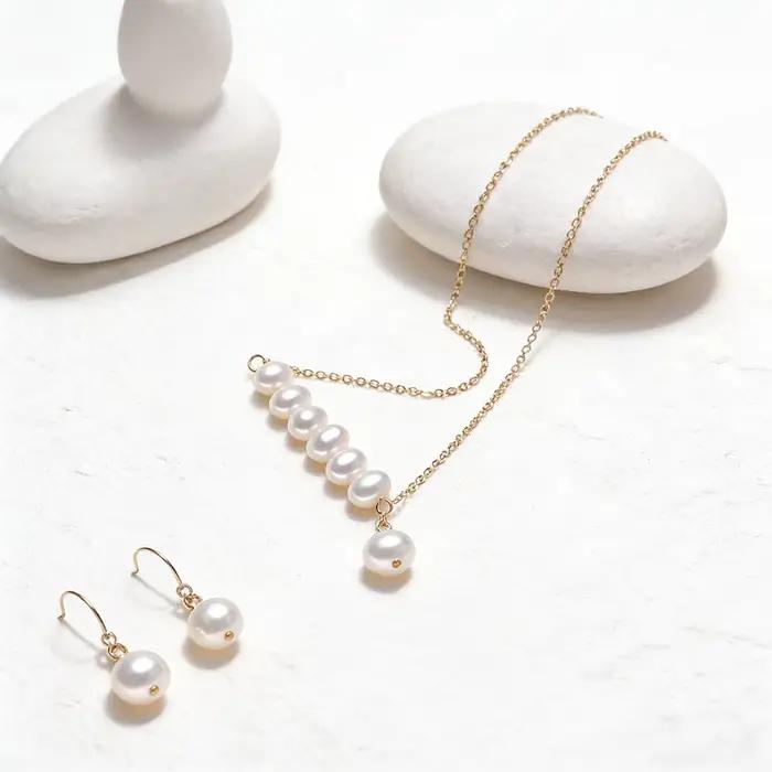 Collier en forme de Y en perles d'eau douce naturelles pour femmes élégantes, cadeau idéal pour mariage, anniversaire, cérémonies et usage quotidien