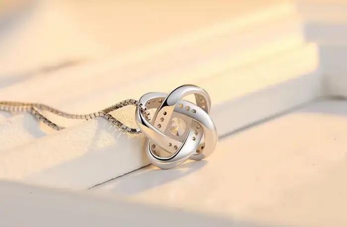 Collier ras du cou trèfle à quatre feuilles bijou fleur pendentif argent 925 cadeau anniversaire femme occassionnels spéciaux