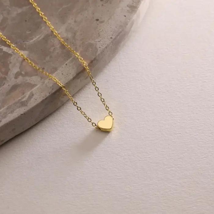 Collier coeur plaqué or acier inoxydable pour femme occasion speciale elegant cadeau amie mère sœur épouse