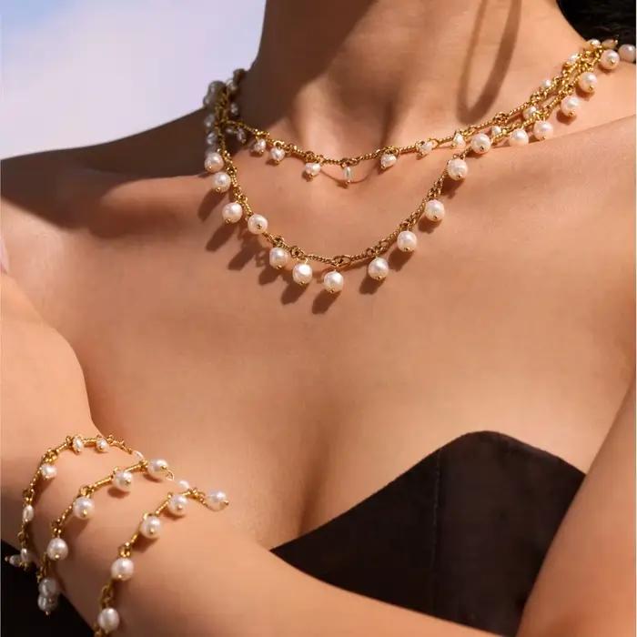 Collier Boho Bracelet assorti en laiton plaqué or 18 carats avec perles en plastique multi-cœurs breloques colliers Bracelets pour femme