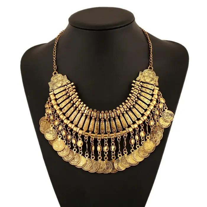 Collier ras du cou style Bohème Gypsy avec pampilles et pièces de monnaie métalliques bijoux ethniques tribaux afghans turcs pour femmes occasions spéciales