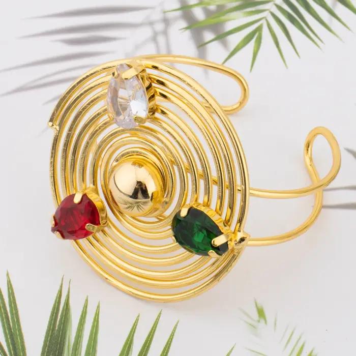 Nouvel ensemble de bijoux couleur or style 2026 : boucles d'oreilles cercle