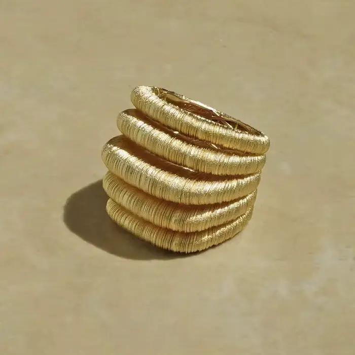 Bague en or électroplaqué luxueuse, design simple, polyvalent et élégant, accessoire léger et tendan
