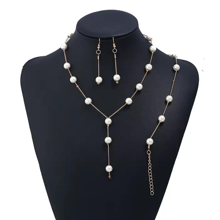 Parures de bijoux vintage en fausses perles pour femmes, collier et boucles d'oreilles tendance à mo