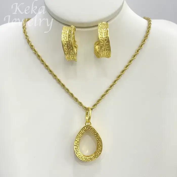 Ensemble de bijoux doré 18K pour femme, collier de mariage italien de luxe, pendentif et boucles d'oreilles pour occasions spéciales
