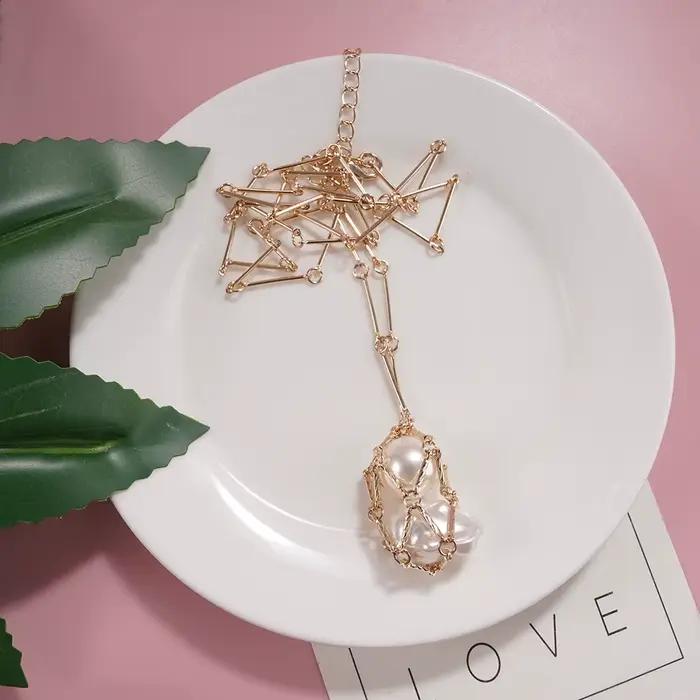 Collier Ras Du Cou Avec Perles En Cage Et Chaîne Satellite Bijou Tendance Pour Femme Occasions Spéciales Brunch Rendez-Vous Et Tenues Élégantes