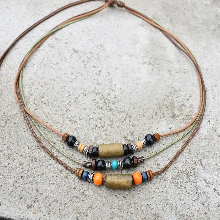 Collier en bois vintage style ethnique boho chic pour femmes multicouche réglable occasions spéciales