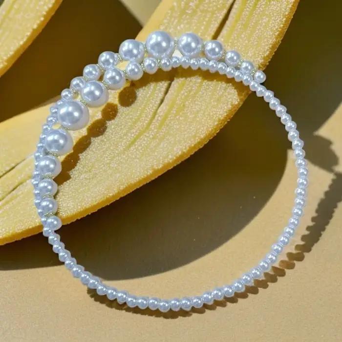 Collier de perles blanches élégant pour femmes